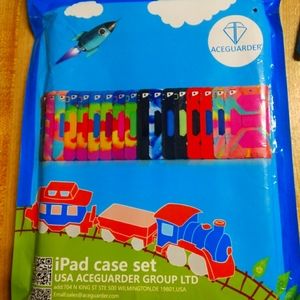 NWT... iPad mini4/mini5 case